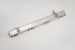 Fuelrail Saab 9000 -Natur- (sølv)